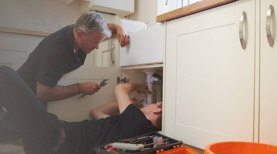 Professional burst pipe repair services in New Windsor, IL